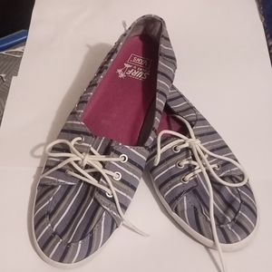 VANS WOMANS SURF SIDERS SLIP ON SHOES